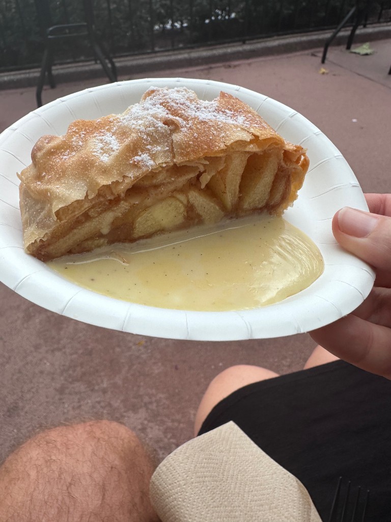 Germany apple strudel with vanilla sauce